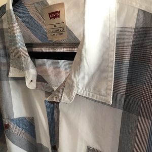 Levi’s long sleeve button up dress shirt